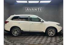 Mitsubishi Outlander DI-D 4 