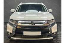 Mitsubishi Outlander DI-D 4 