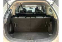 Mitsubishi Outlander DI-D 4 