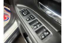 Mitsubishi Outlander DI-D 4 