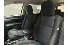 Mitsubishi Outlander DI-D GX3 
