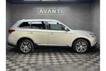 Mitsubishi Outlander DI-D 3 