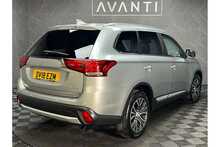 Mitsubishi Outlander DI-D 3 