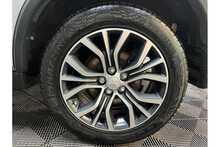 Mitsubishi Outlander DI-D 3 