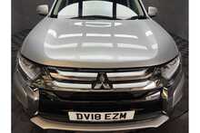 Mitsubishi Outlander DI-D 3 