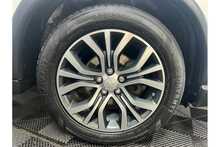 Mitsubishi Outlander DI-D 4 