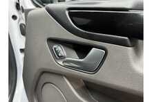 Ford Transit Custom 300 EcoBlue Limited 