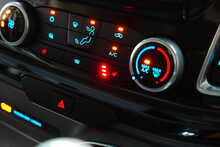 Ford Transit Custom 300 EcoBlue Limited 