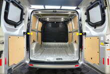 Ford Transit Custom 300 EcoBlue Limited 