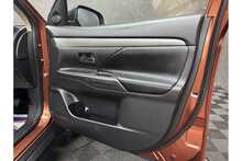 Mitsubishi Outlander DI-D GX4 