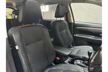 Mitsubishi Outlander DI-D GX4 