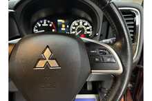 Mitsubishi Outlander DI-D GX4 