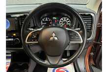 Mitsubishi Outlander DI-D GX4 