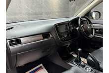 Mitsubishi Outlander DI-D GX4 