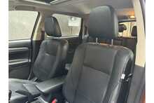 Mitsubishi Outlander DI-D GX4 