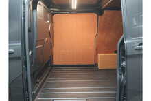 Ford Transit Custom 280 EcoBlue Limited 