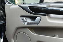 Ford Transit Custom 300 EcoBlue Limited 