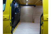 Ford Transit Custom 340 EcoBlue Leader 