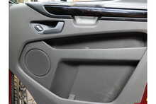 Ford Transit Custom 320 EcoBlue Limited 