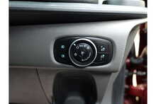 Ford Transit Custom 320 EcoBlue Limited 