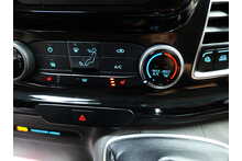 Ford Transit Custom 320 EcoBlue Limited 