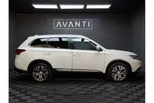 Mitsubishi Outlander DI-D 4 