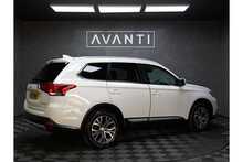 Mitsubishi Outlander DI-D 4 