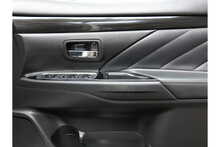 Mitsubishi Outlander DI-D 4 