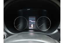 Mitsubishi Outlander DI-D 4 