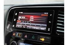 Mitsubishi Outlander DI-D 4 