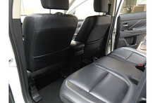 Mitsubishi Outlander DI-D 4 