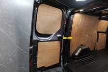 Ford Transit Custom 300 EcoBlue Limited 