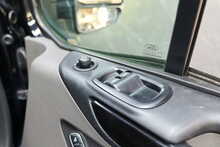 Ford Transit Custom 280 EcoBlue Limited 