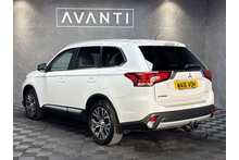 Mitsubishi Outlander DI-D GX4 