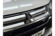 Mitsubishi Outlander DI-D GX4 