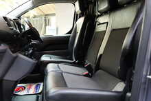 Vauxhall Vivaro Turbo D 2900 Sportive 