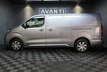 Vauxhall Vivaro Turbo D 2900 Sportive 