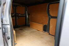 Vauxhall Vivaro Turbo D 2900 Sportive 