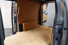 Vauxhall Vivaro Turbo D 2900 Sportive 