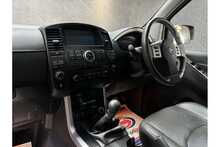 Nissan Pathfinder dCi Tekna 