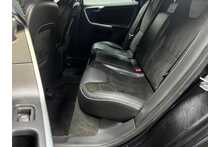 Volvo XC60 D5 R-Design Nav 