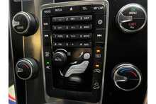 Volvo XC60 D5 R-Design Nav 
