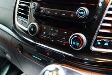 Ford Transit Custom 280 EcoBlue Limited 