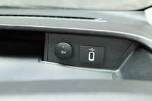 Ford Transit Custom 280 EcoBlue Limited 