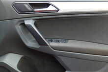 Volkswagen Tiguan TDI BlueMotion Tech SE 