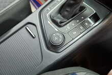 Volkswagen Tiguan TDI BlueMotion Tech SE 