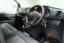 Vauxhall Vivaro Turbo D 2700 Pro 