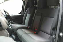 Vauxhall Vivaro Turbo D 2700 Pro 