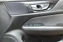 Volvo S60 T5 R-Design Plus 