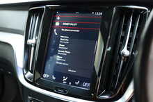 Volvo S60 T5 R-Design Plus 